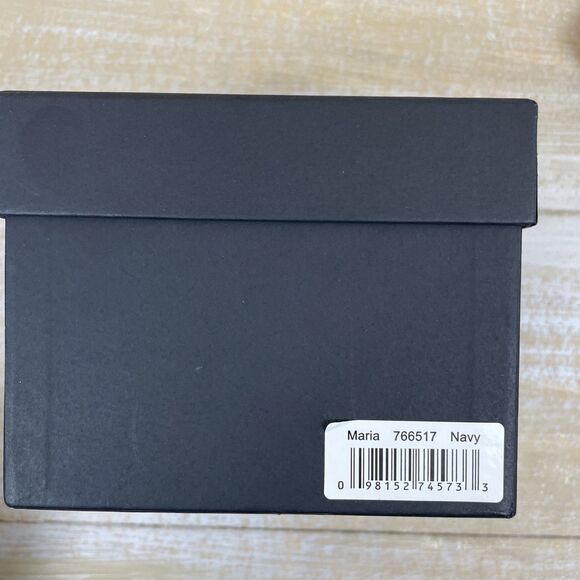 WOLF Maria Zip Jewelry Travel Cube Navy Leather w/ Original Box & Dust Bag - Picture 8 of 16